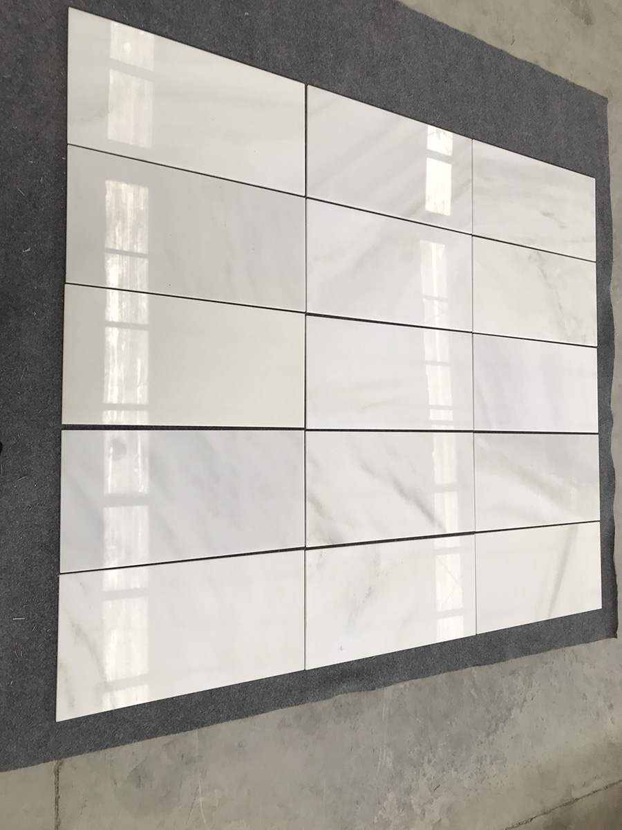 China Statuario White Marble Tiles