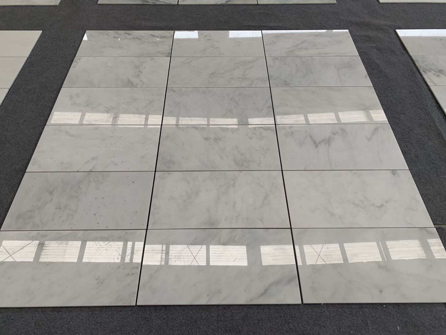 Pure White Marble Tiles for Flooring